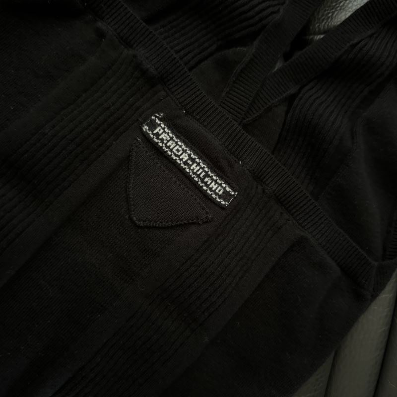 Unclassified Brand Vest